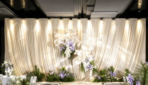 Liquid Crystal Satin Fabric – Thick Reflective Fabric for Wedding Dresses & Décor